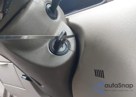 2005 Toyota Corolla Ce/Le/S z USA, uszkodzony, nr VIN 2T1BR32E55C440799